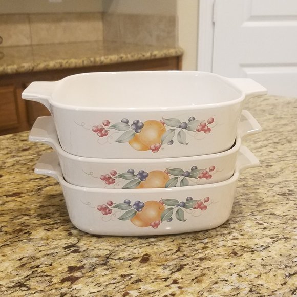 1.5 Quart Square Casserole No Lid Abundance (Corelle) by Corning - Picture 1 of 6
